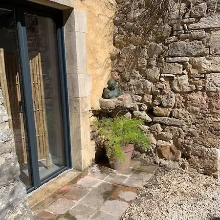 Дом отдыха Maison Atypique Avec Jardin Et Piscine