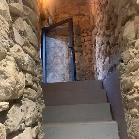 Дом отдыха Maison Atypique Avec Jardin Et Piscine